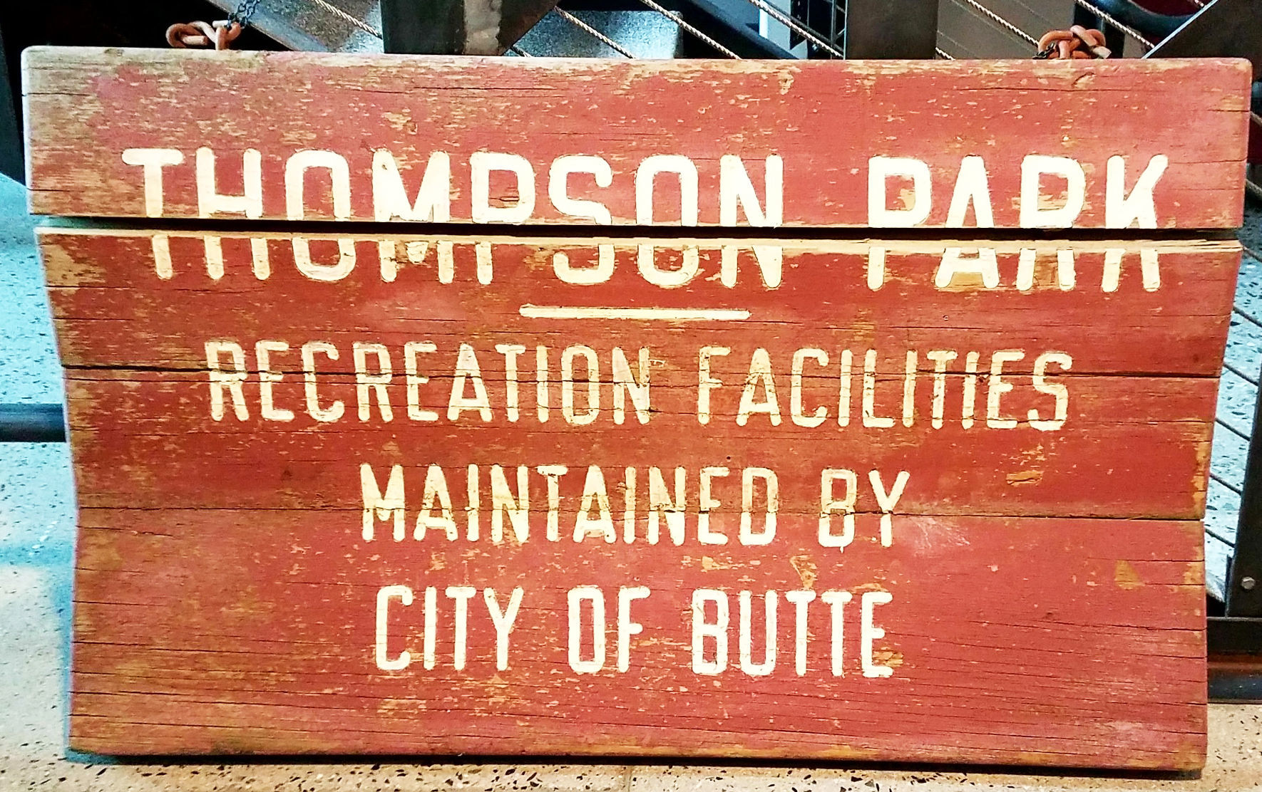 Thompson Park sign